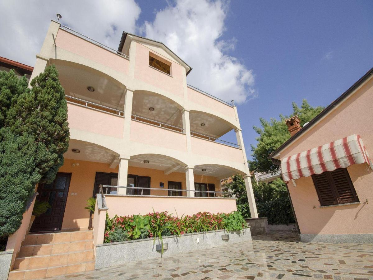 Apartments Patricija Rovinj Exterior photo