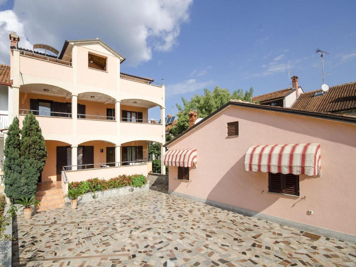 Apartments Patricija Rovinj Exterior photo