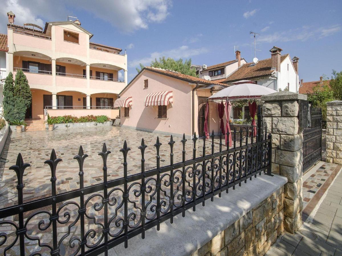 Apartments Patricija Rovinj Exterior photo