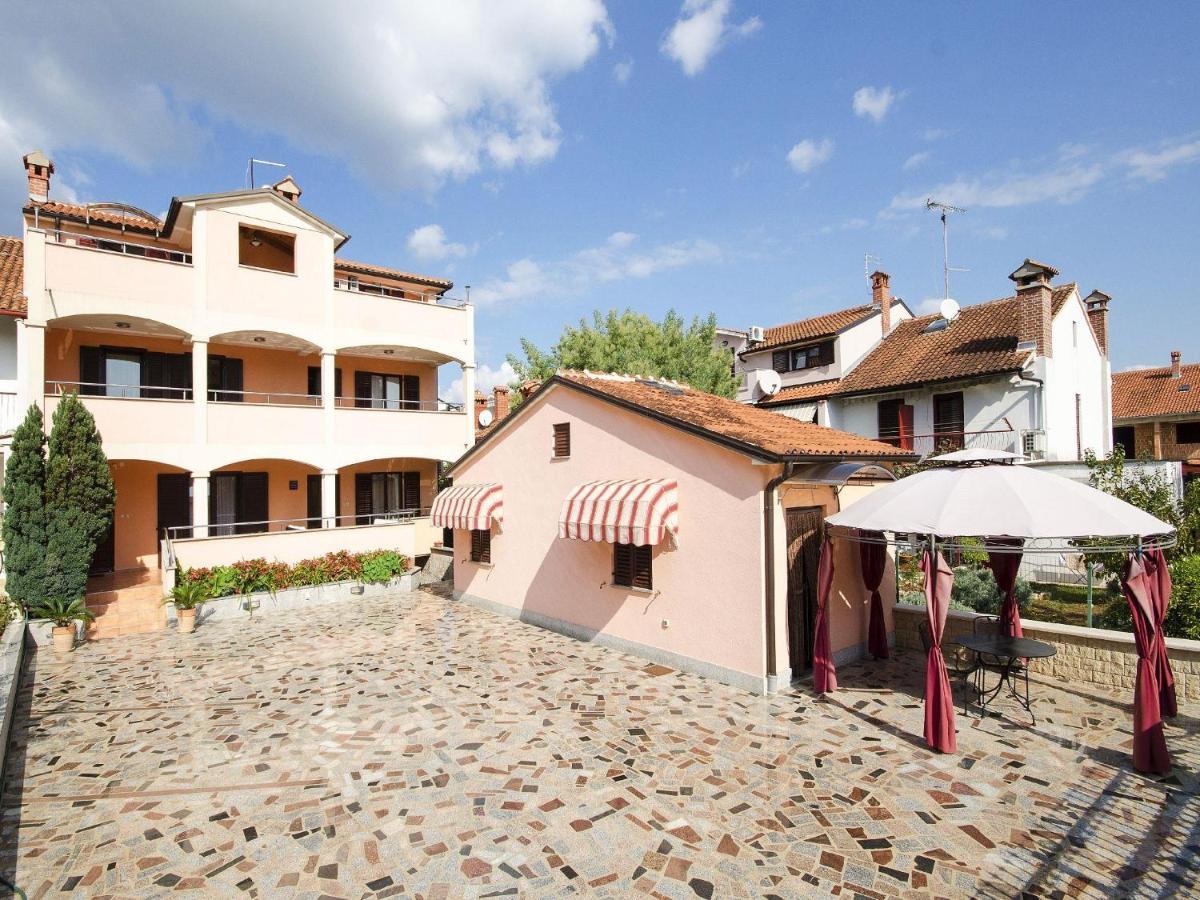 Apartments Patricija Rovinj Exterior photo